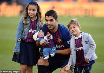 Luis Suarez: a Look at His Children's Ages
